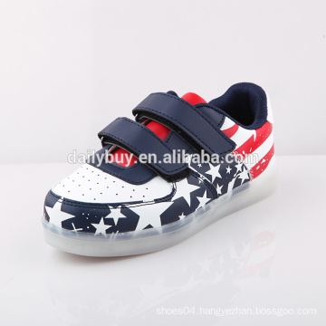 Hot sale colorful flag pattern kids running shoes with led light